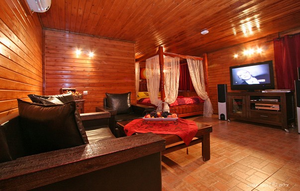 הבקתות של אורלי - ������ �שזור - מושב - ������ ����